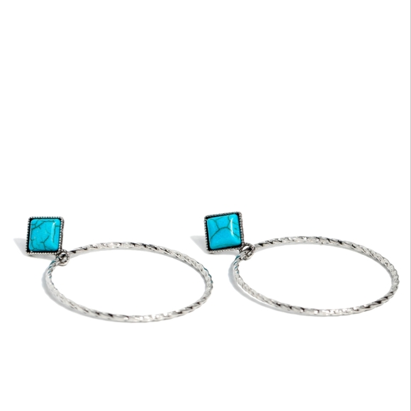 Oversized Hoops - Picture 2 of 2